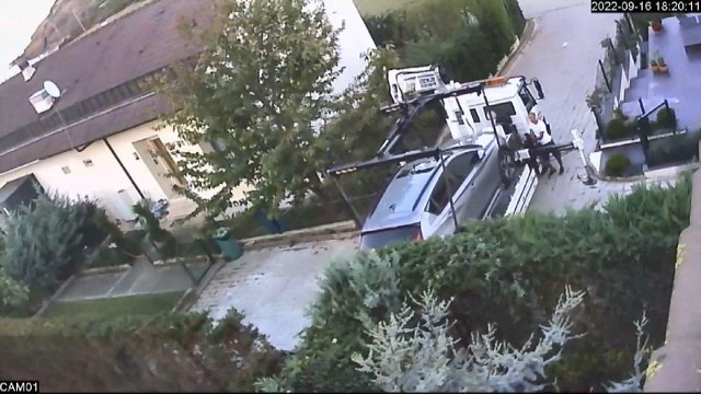 İstanbul’da komşuların park yeri anlaşmazlığı: Aracı çekiciye yükleyip götürdü