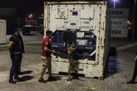 Mersin gündem haberleri... Mersin Uluslararası Limanı'nda 48 kilo 800 gram kokain ele geçirildi (1)