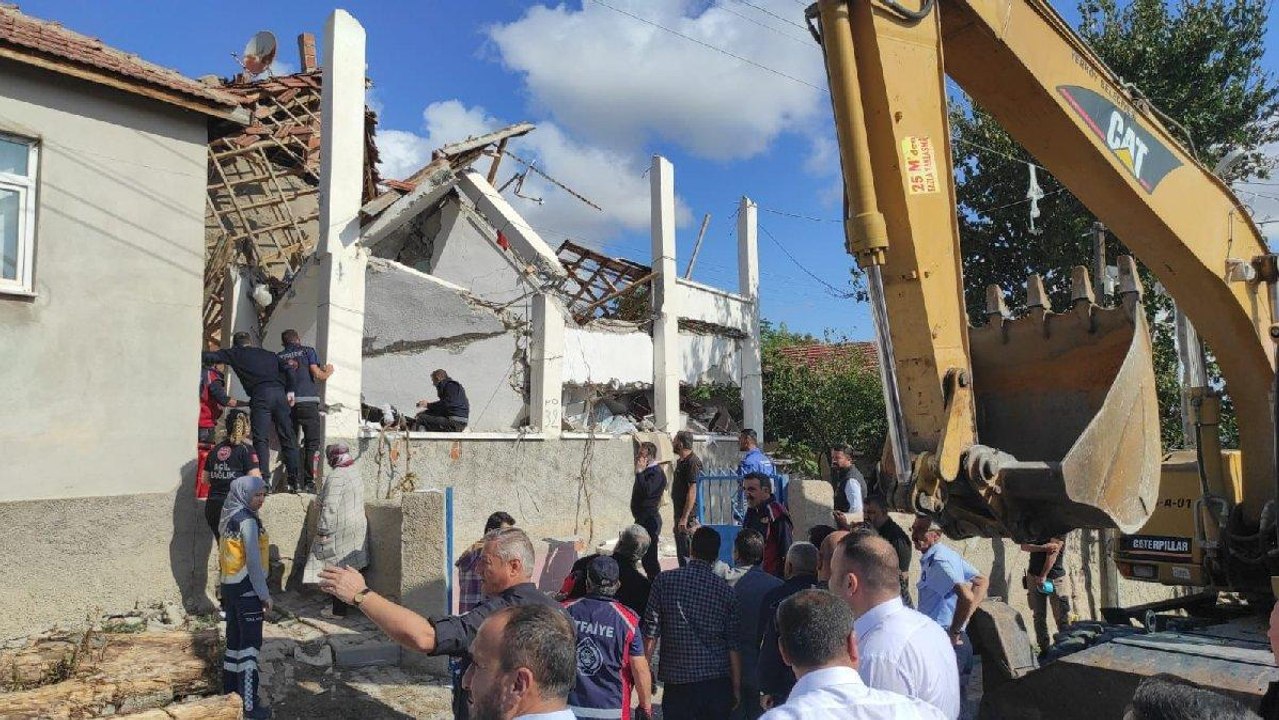 Yozgat’ta doğalgaz patlaması: 1 çocuk enkaz altında kaldı