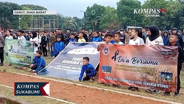 Suporter Gelar Doa Bersama Untuk Tragedi Kanjuruhan