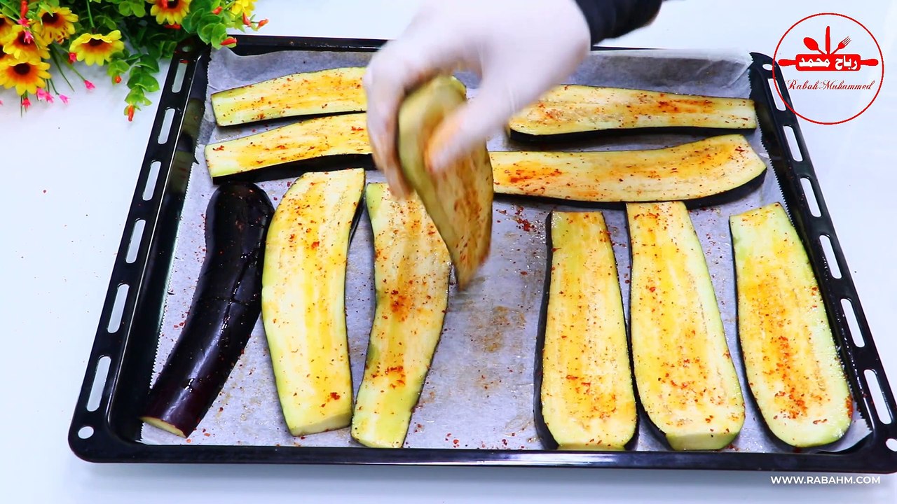 حضري الباذنجان بهذه الطريقة وبدون قلي ب 3 حبات باذنجان فقط مقبلات بالباذنجان وجبة فطور يومي او عشاء
