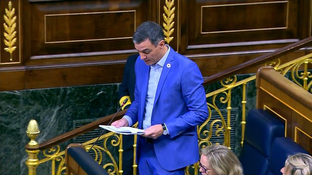 Sánchez presume de fondos récord para las comunidades en los PGE
