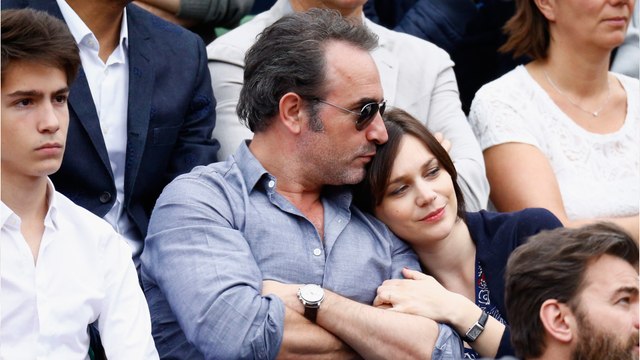 GALA VIDEO - Nathalie Pechalat : son soutien inattendu à Jean Dujardin pour la sortie de Novembre