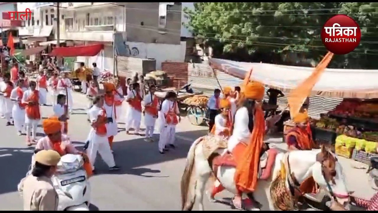 VIDEO : मातृ शक्ति ने किया शौर्य प्रदर्शन, लहरा...