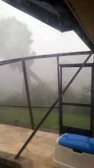 L'ouragan Ian Enregistré Pendant Ses Moments Les Plus Intenses - Buzz Buddy