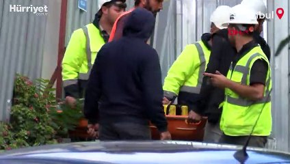 Üsküdar'da bina inşaatında toprak altında kalan işçi yaralandı