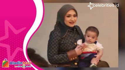 Nathalie Holscher Berencana Umrah, Bawa Azam dan Keluarga ke Tanah Suci