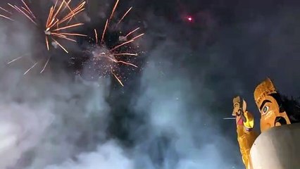 मनाया दशहरा, कहीं फूंके, कहीं बरसाई गोलियां, जिले में रावण दहन की अनूठी परम्पराएं