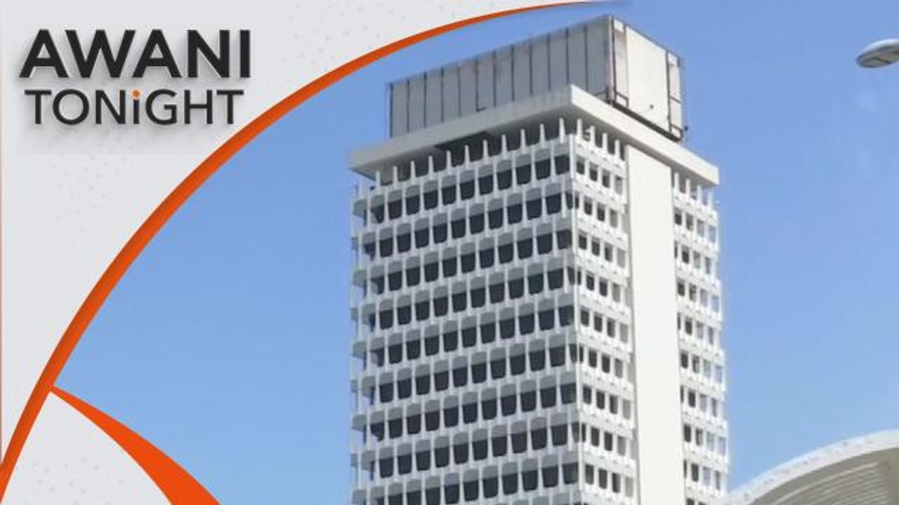AWANI Tonight: Speaker rejects 17 private bills on citizenship