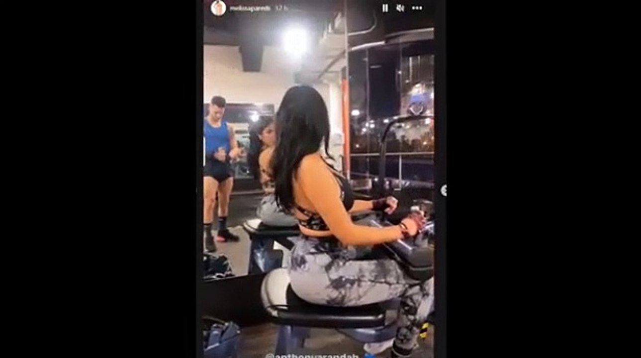 Melissa Paredes se fue a “celebrar” tras presunta infidelidad del ‘Gato’ Cuba a Ale Venturo | VIDEO