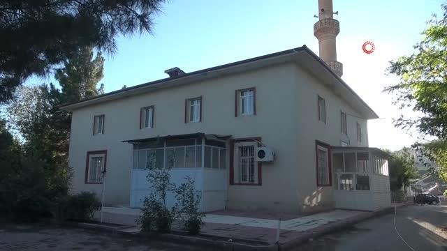 Höyük üzerine inşa edildiği ortaya çıkan 62 yıllık tarihi caminin akıbeti belirsiz