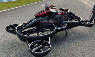 سعر أول دراجة نارية طائرة يفوق النصف مليون دولار