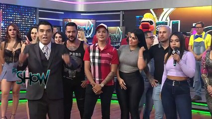 Elenco le ayuda a prepar todo a 'Lady Pays'