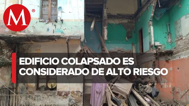 Autoridades brindan apoyo a damnificados por derrumbe en CdMx