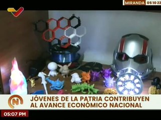 Jóvenes de la patria contribuyen y apuestan al nuevo avance económico