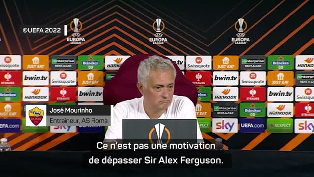 Groupe C - Mourinho pas pressé de dépasser Sir Alex Ferguson
