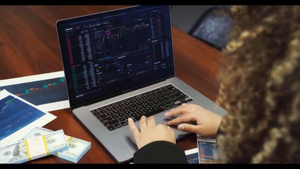 IT Minister Publicly Reveals His Stance on Cryptocurrency Ban in Pakistan