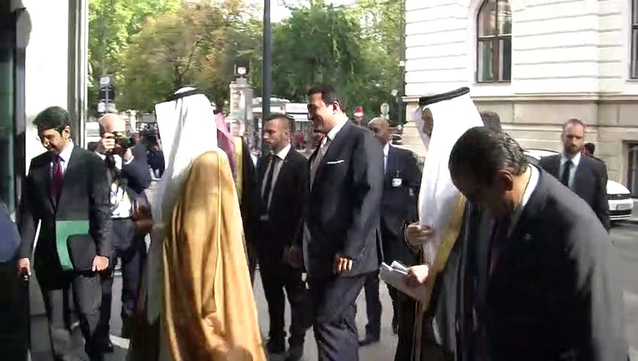 Opep+ decide reducir en 2 millones de barriles su producción de crudo decepcionando a EEUU