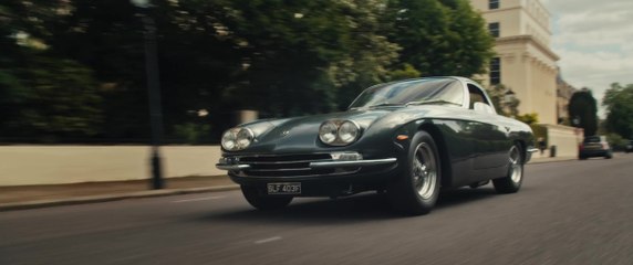 Download Video: Der Lamborghini 400 GT 2+2 zollt den Beatles anlässlich des 60. Jahrestages ihrer Debütsingle „Love Me Do“ Tribut