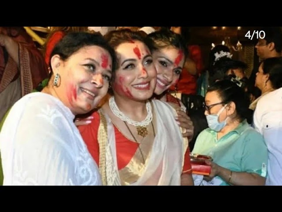 Shubho Bijoya: Cousins Kajol and Rani Mukerji play Sindoor Khela, Celebrate Dusshera With Family