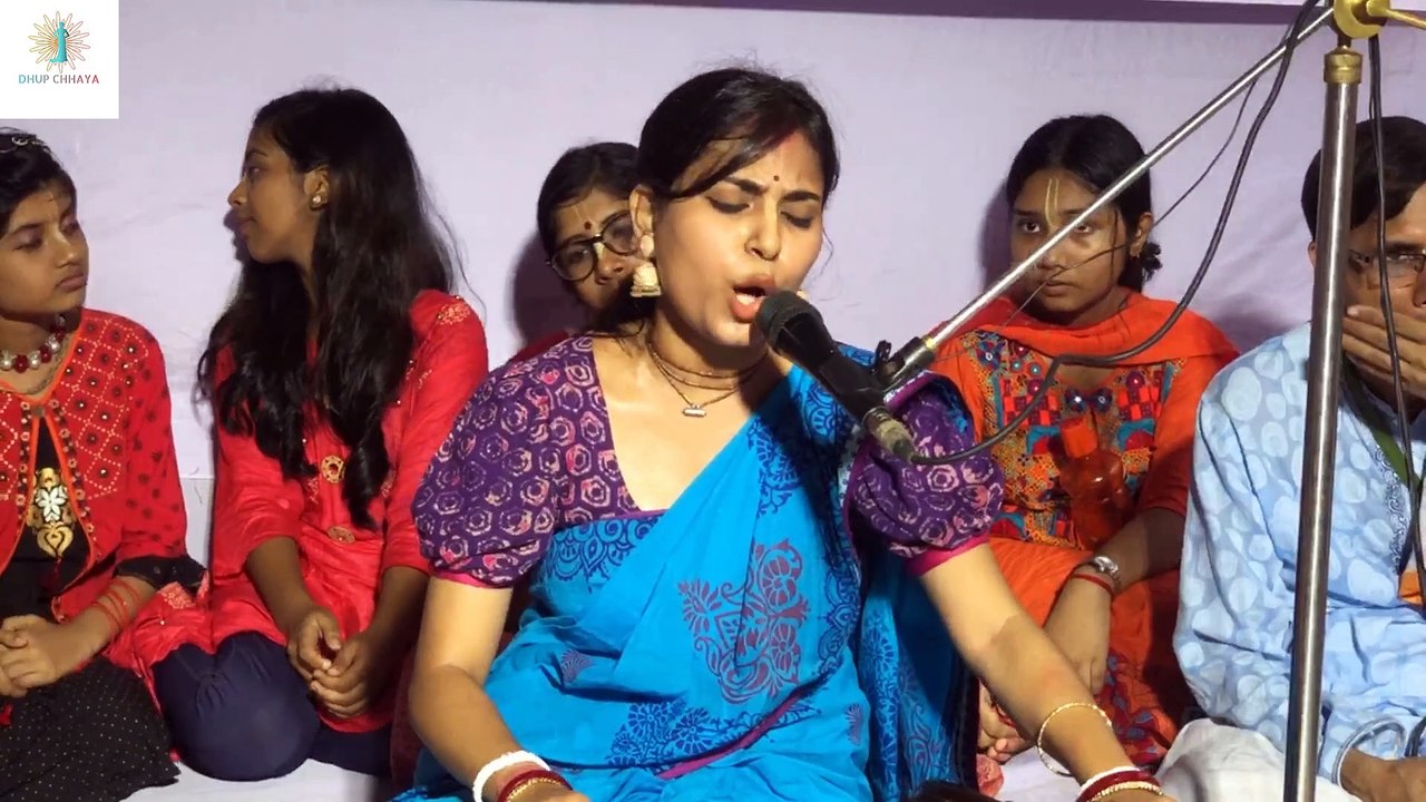Suddha Bhakata Carana Renu ।। শুদ্ধ ভকত চরণ রেণু ।। কৃষ্ণ ভজন ।।