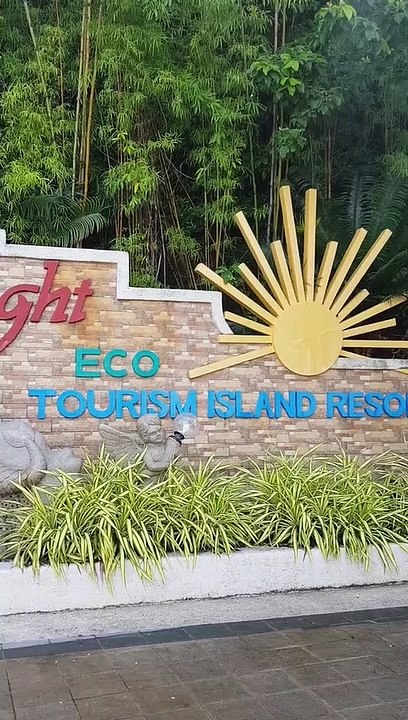 Sunlight Ecotourism Island Resort