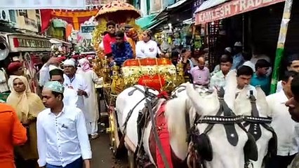 Barawafat: निकाला गया पारंपरिक जुलूस, दरगाह में उमड़े अकीदतमंद