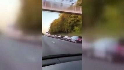 Fransa'da akaryakıt krizi: Kuyruklar oluştu