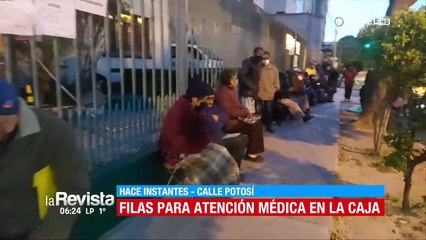 Largas filas de pacientes en la CNS de Cochabamba