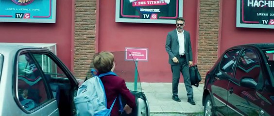 Hoy se arregla el mundo Bande-annonce (RU)