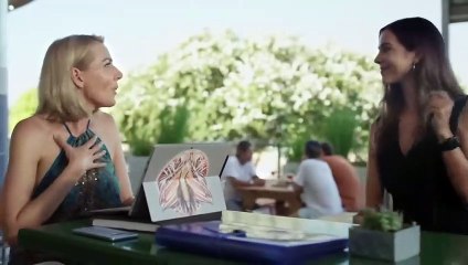 Ta famille doit mourir... Bande-annonce (EN)