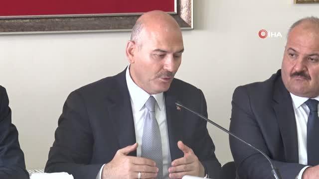 İçişleri Bakanı Süleyman Soylu, İstanbul Taksicilerine Allah nasip edecek.