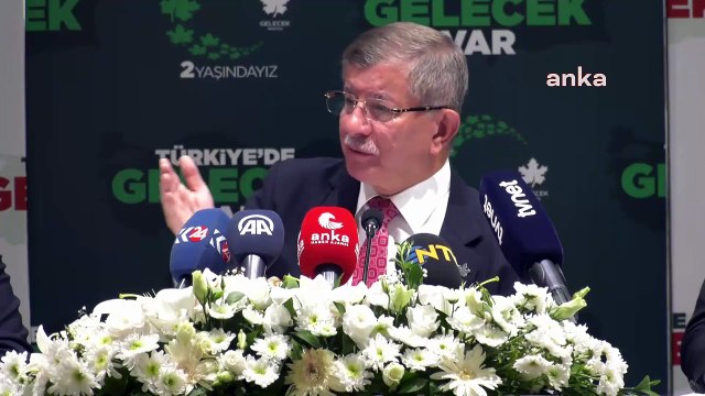 Davutoğlu'ndan 'başörtüsü' değerlendirmesi: Kılıçdaroğlu'nun açıklaması altılı masaya uygun