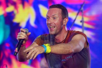 Coldplay reporte sa tournée affirmant que la santé de Chris Martin est une priorité