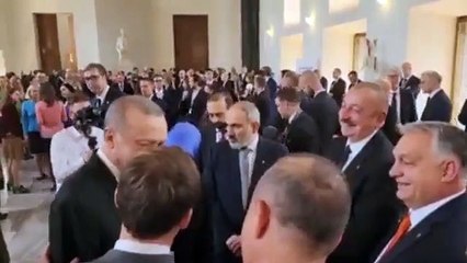Erdoğan'dan Macron'a öyle bir teklifte bulundu ki... Dondu kaldı!