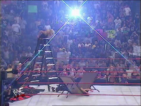 Lita Ringside + Trish Stratus Pushes Lita Through Table (RAW IS WAR, July 17, 2000)