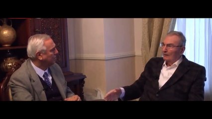 Deniz Baykal'dan CHP'yi kızdıracak Libya açıklaması