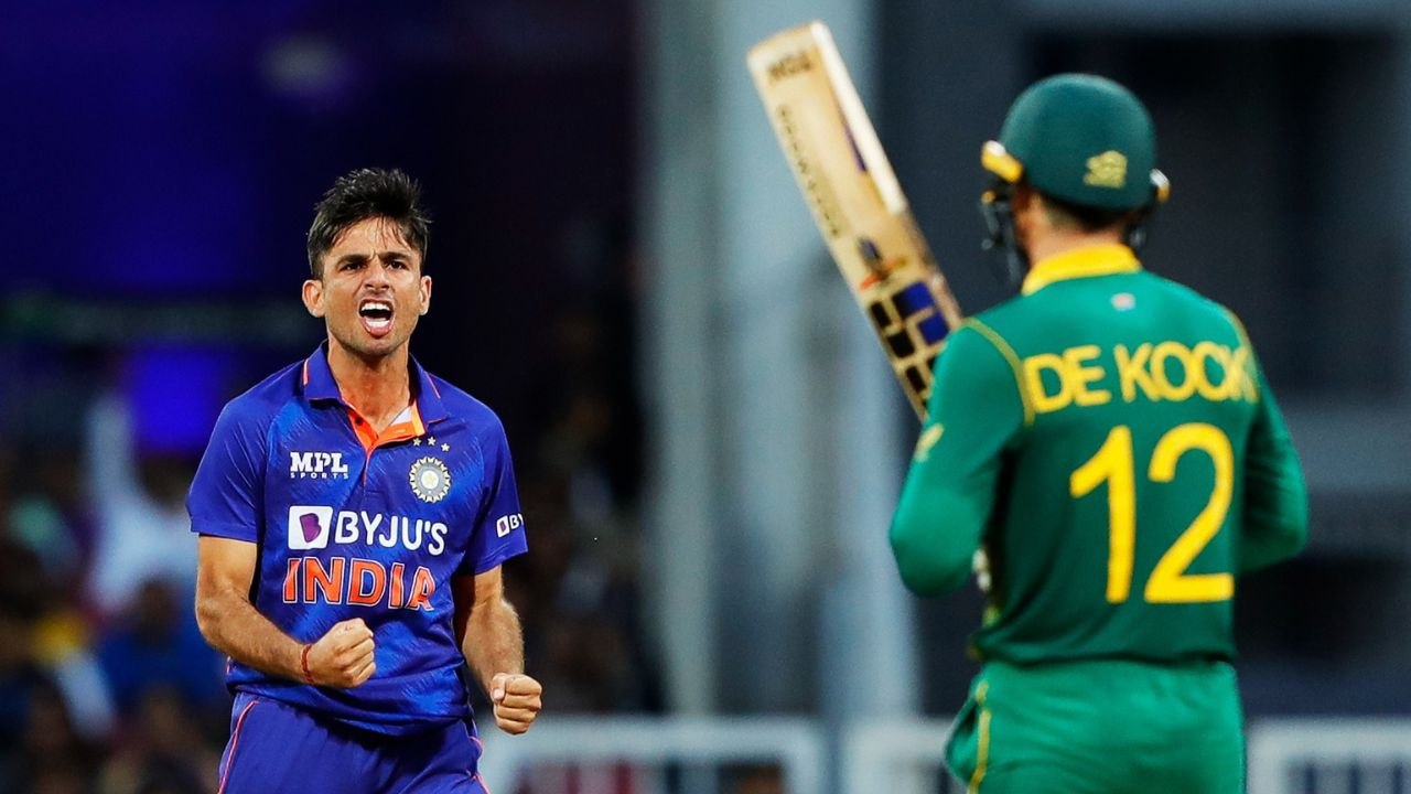 IND vs SA: Ravi Bishnoi के नाम दर्ज हुआ सबसे घटीया रिकॉर्ड, सभी को पछाड़ा | वनइंडिया हिंदी *Cricket