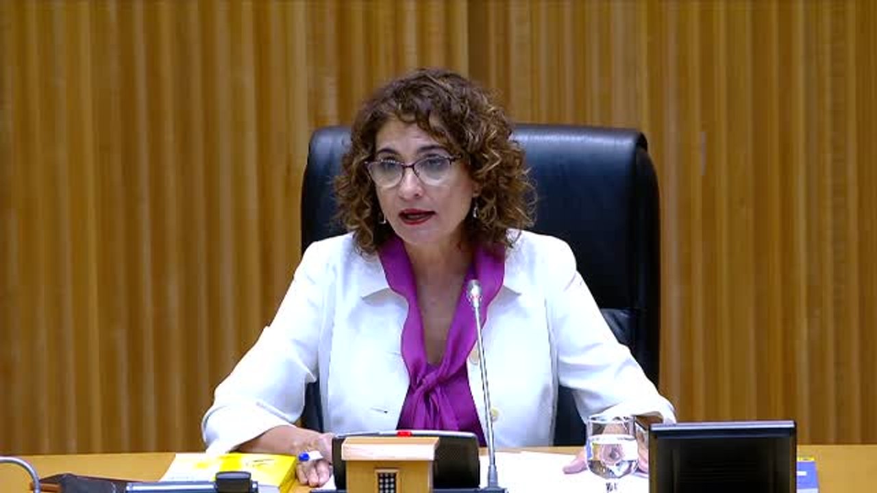 Montero: "Son unos Presupuestos para la mayoría social, transformadores y necesarios"
