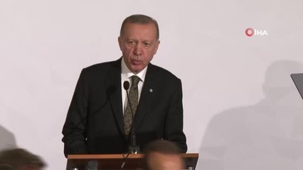Cumhurbaşkanı Recep Tayyip Erdoğan, "Yaşanan gelişmeler, Türkiye'nin Avrupa için anahtar ülke olduğu gerçeğini gözler önüne seriyor" dedi.