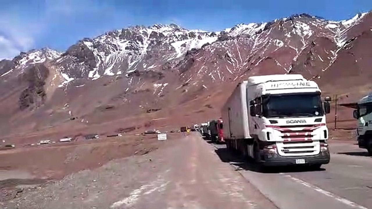 Colas en alta montaña