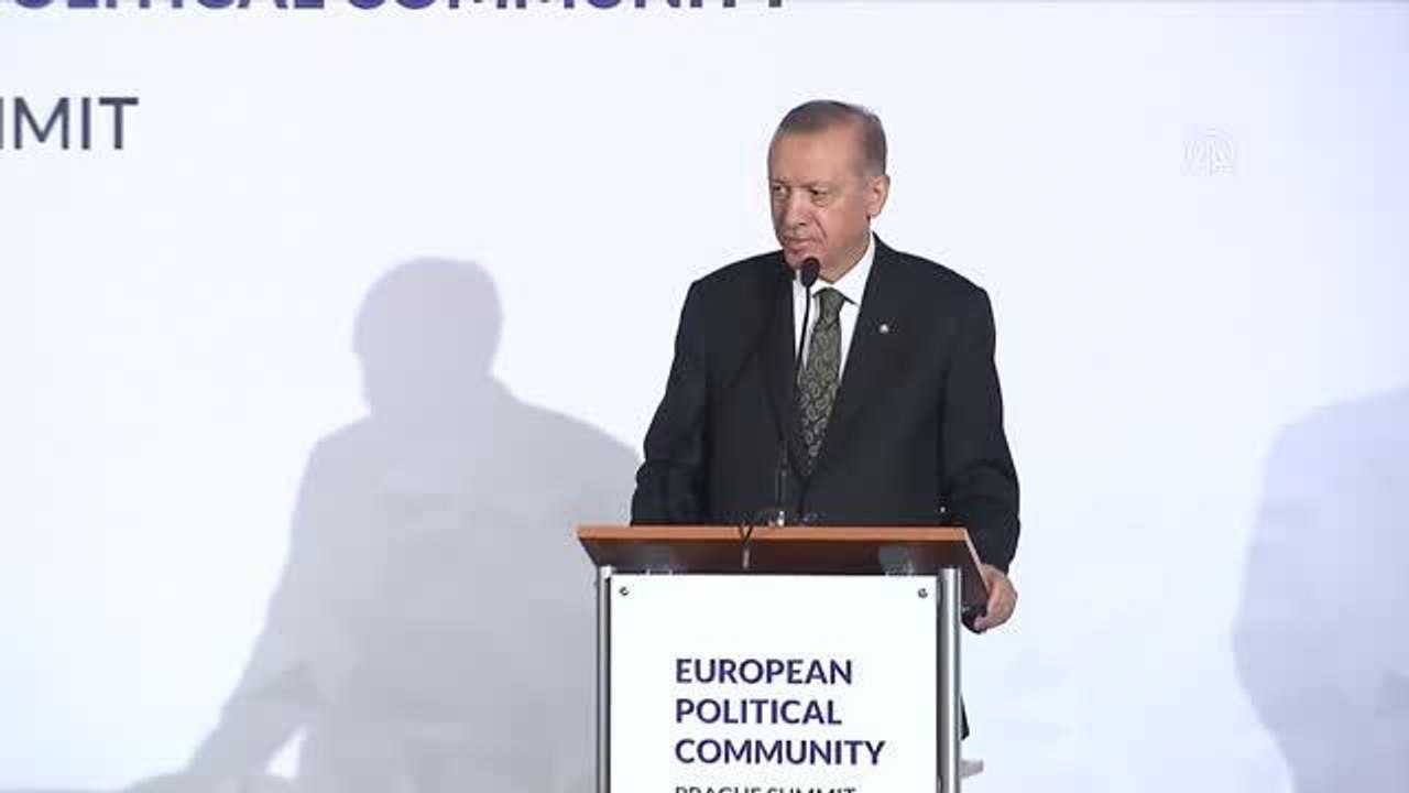 Cumhurbaşkanı Erdoğan: "(Rusya-Ukrayna savaşı) Esir takası kadar tahıl olayını da gübreyi de önemsiyoruz"