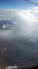 Vidéo Depuis le Hublot d'un Avion 2022 (3)