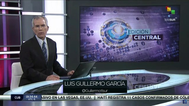 Sindicatos y movimientos educativos en Uruguay marchan al palacio legislativo