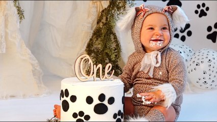 Posie's 1st Birthday Official Cake Smash  Video!!! (SO CUTE)