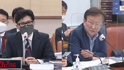 한동훈 출마 계획 질문에 "지금 현재 그런 생각이 없다" / YTN