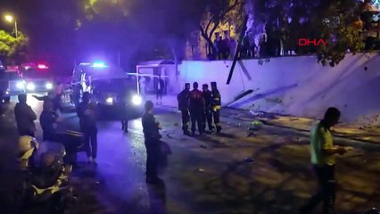 Otomobil ile motosiklet kafa kafaya girdi: 1 ölü, 3 yaralı