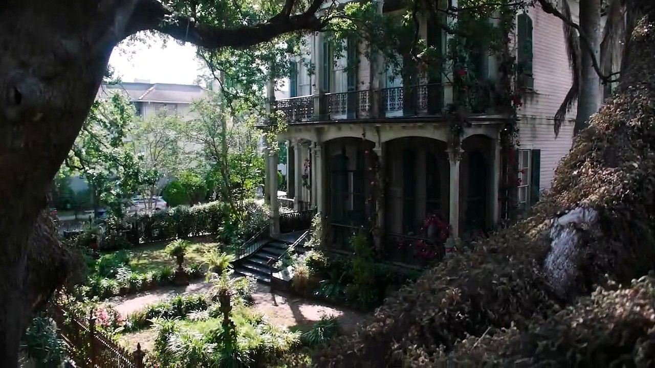 Mayfair Witches Trailer OV