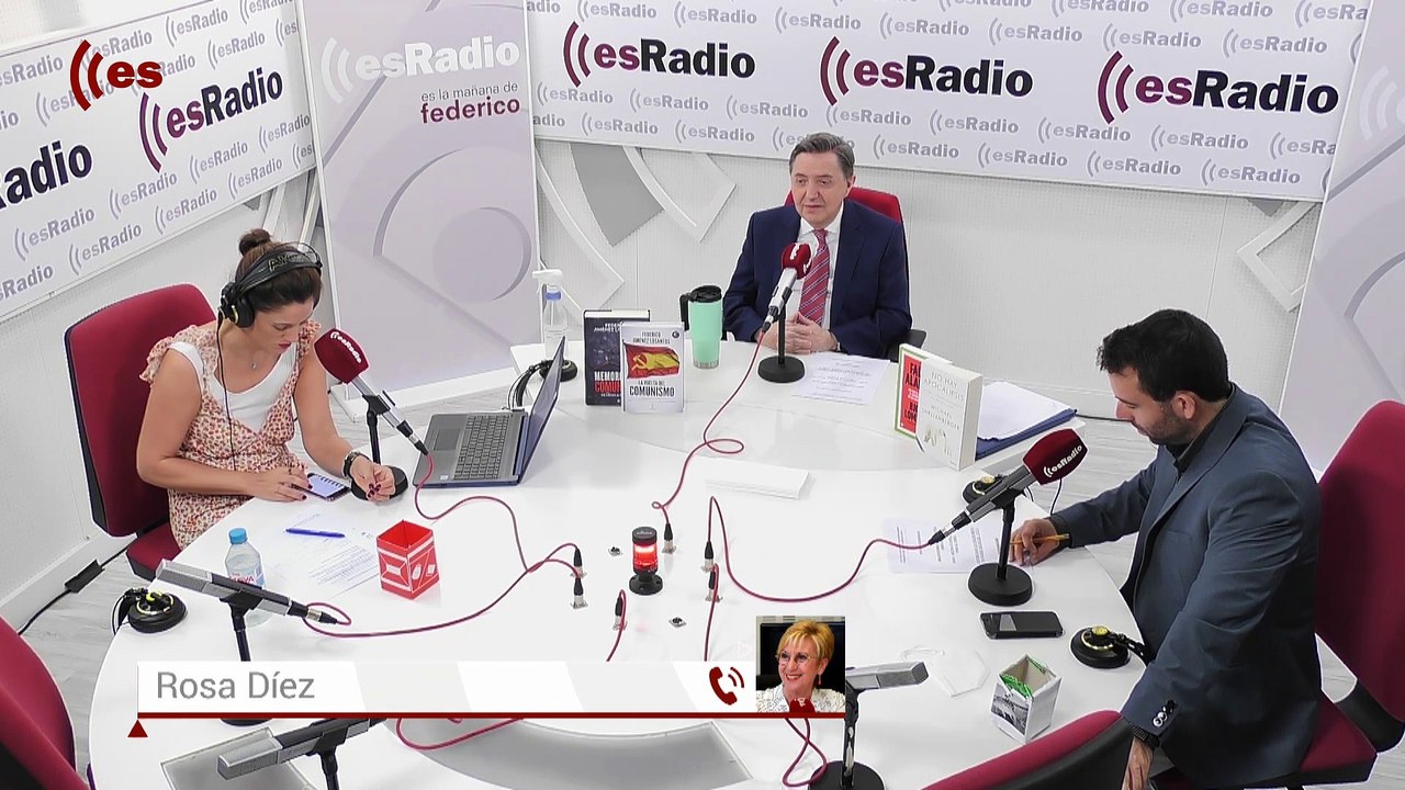 Federico a las 8: El día que aprueban la Ley Trans nos despistan con el vídeo del colegio mayor