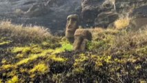 Incendio sull'Isola di Pasqua, il fuoco danneggia i famosi Moai